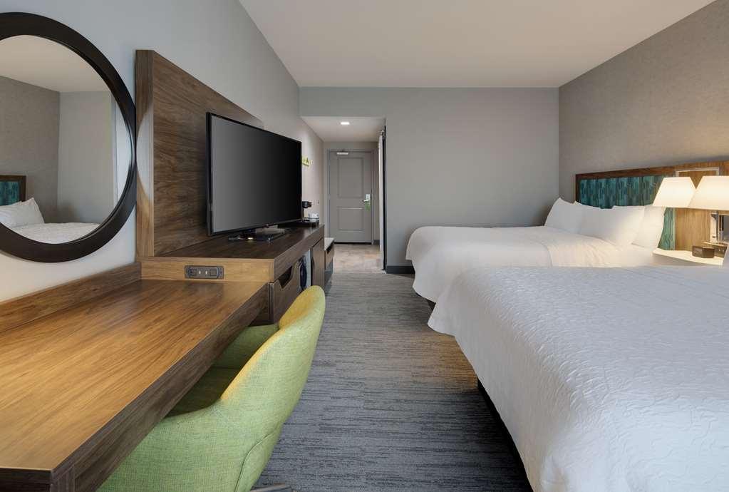 Hampton Inn & Suites D'Iberville Μπιλόξι Δωμάτιο φωτογραφία